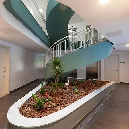 Spacious 2br In Qawra - Perfect For Families By 360 Estates
