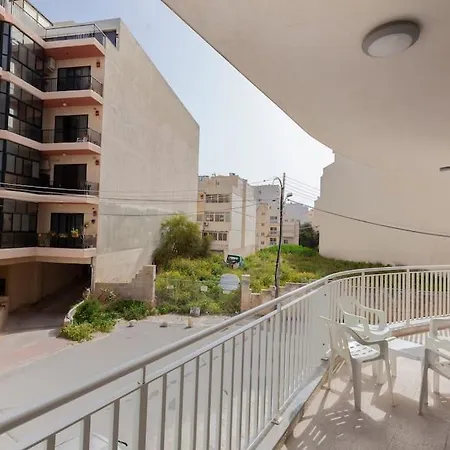 Spacious 2br In Qawra - Perfect For Families By 360 Estates *