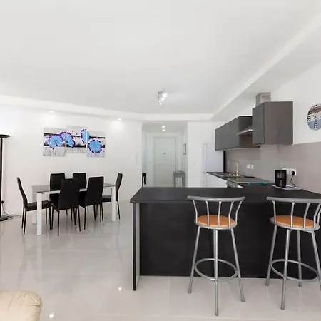 Spacious 2br In Qawra - Perfect For Families By 360 Estates Apartment